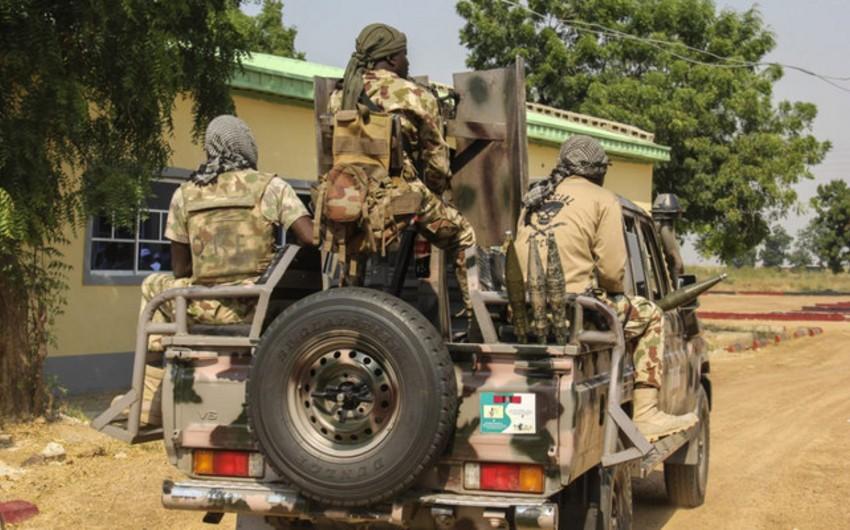 Nigeriyada iki icma arasinda qarsidurmalara son qoymaq isteyen 16 herbci olub