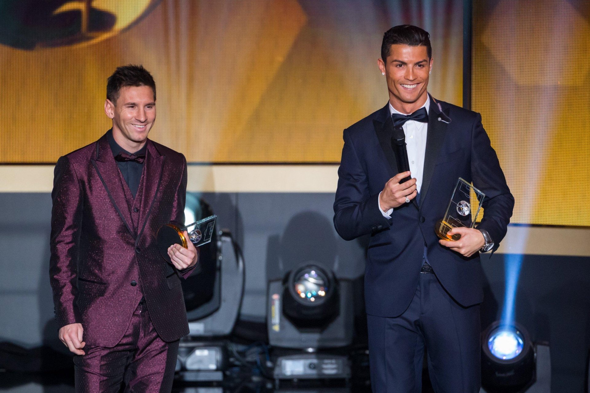 Braziliyanin efsanevi futbolcusu Messi ile Ronaldu arasinda secim edib